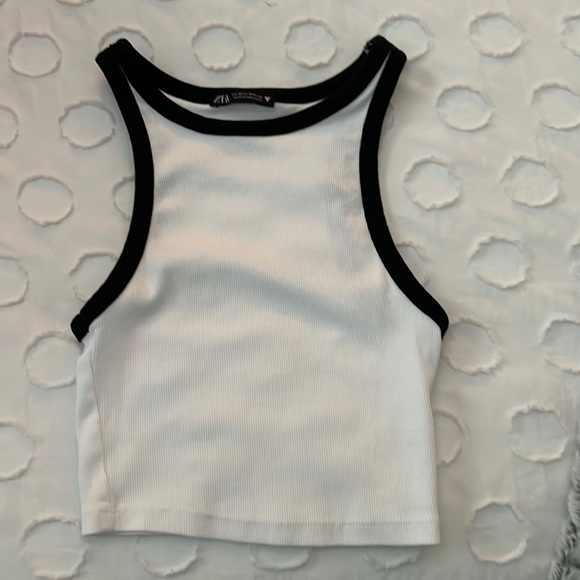 Zara Black and White Cropped Tank - Picture 1 of 3